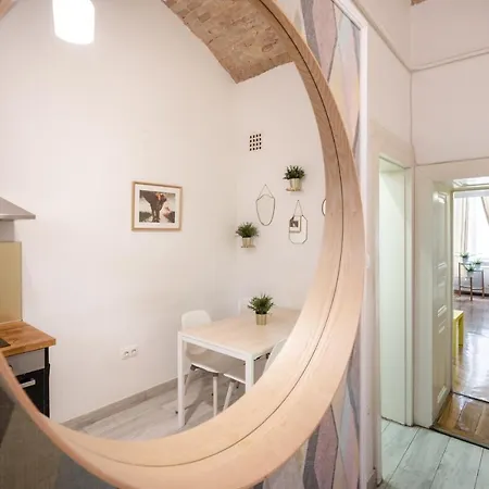 Apartment D20- Boutique Apartments, Location, By Bqa