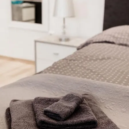 Elegant In Apartamento *