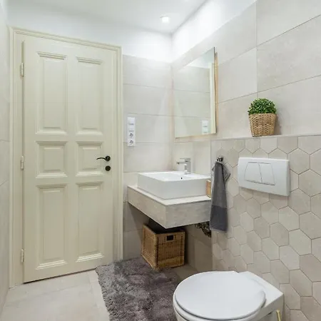 L10 Dolce Apartment