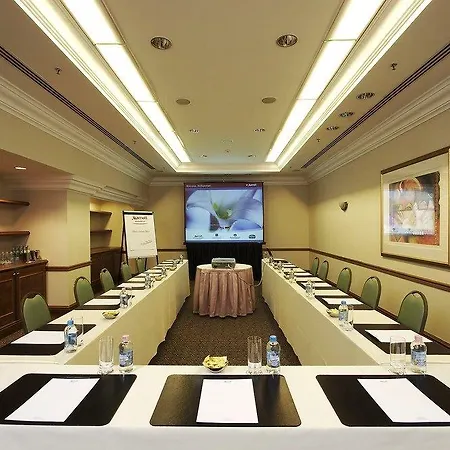 Hotel Millennium Court, - Marriott Executive