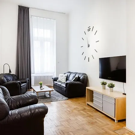 Apartment Elegant In Super Location Budapest