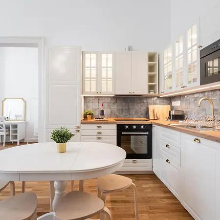 Appartamento Sunset Treasure 3-bdr Budapest