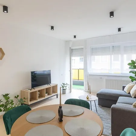 Gems Of - Emerald Apartamento *