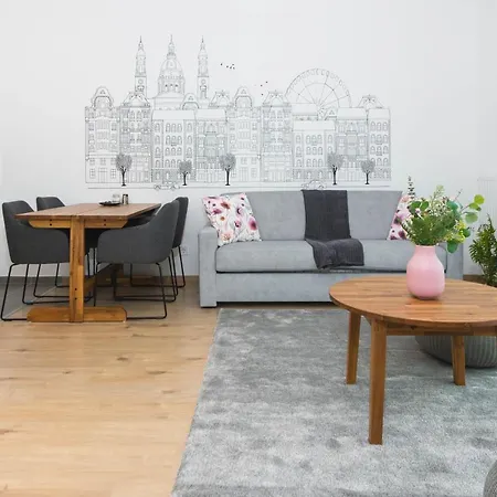Elisabeth Downtown Apartman *