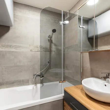 Appartement Kazinczy 10 With 3 Bedrooms