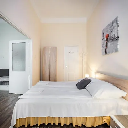 Apartment Pyvo Street With Balcony By Nw Budapest