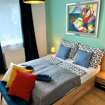 Feel Deluxe Corvin # Free Parking # Ac # Elevator Βουδαπέστη