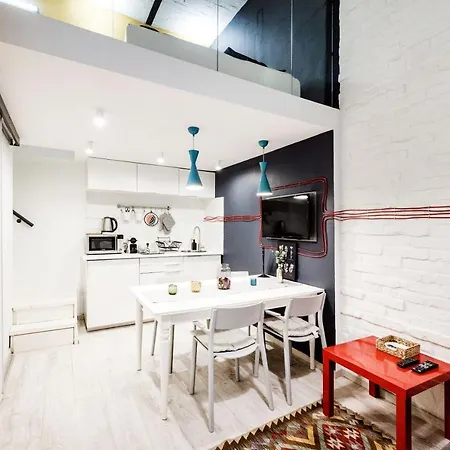 Twin Apartment *