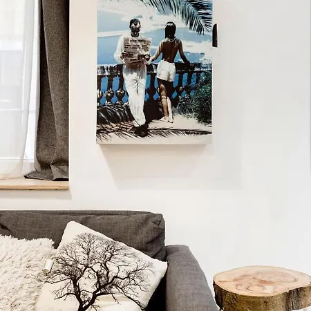 Twin Apartment