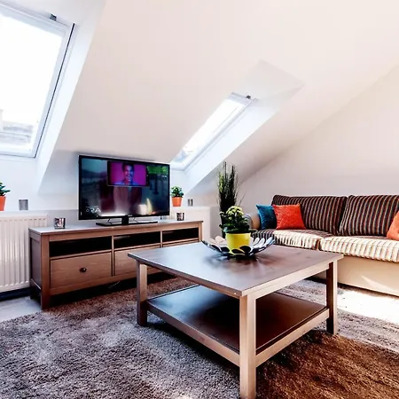 City Central Apartments *