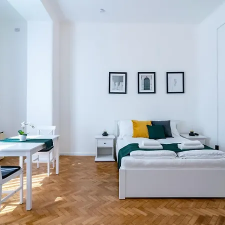 Apartment Budafoki *