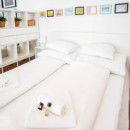 Brigi For 6 Ppl, Ac, Fast Wifi Budapešť