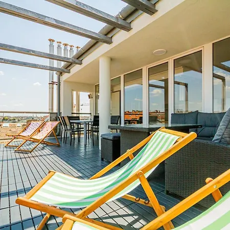 Appartement Luxury With Balcony In Downtown