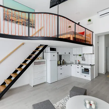 Apartment Cobblestone Quarters With A Wave Of Colour *