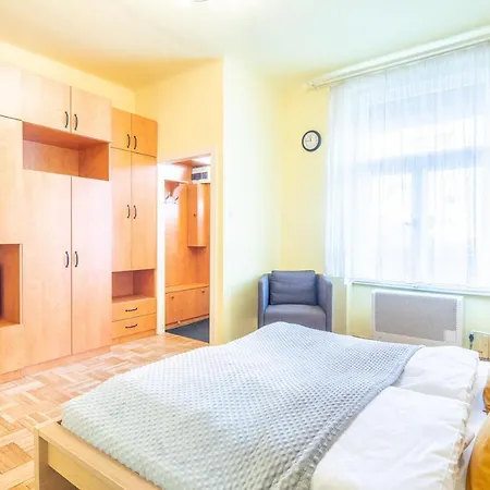 Convenient * Budapest