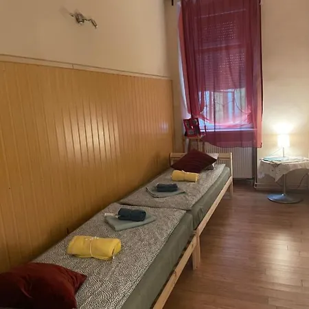 Clark Apartman ** Budapest