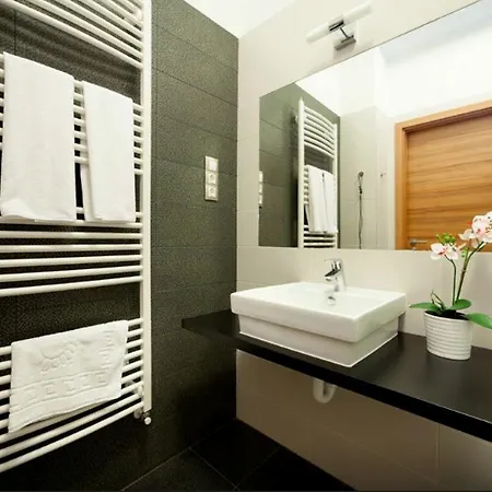 Art Deco Szerb Utca Apartman Budapest