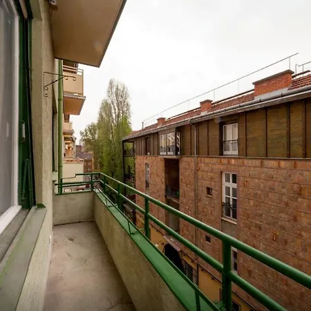 Art Deco Szerb Utca
