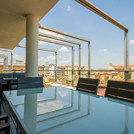 Appartement Luxury With Balcony In Downtown