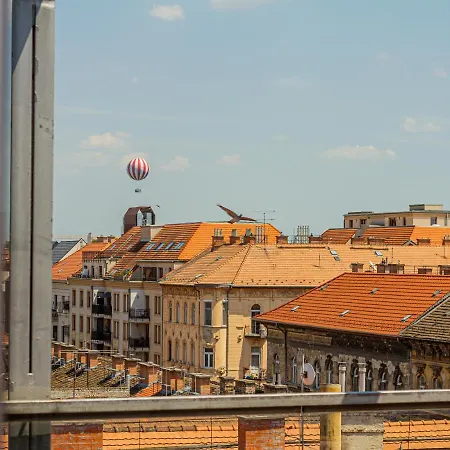 Appartement Luxury With Balcony In Downtown