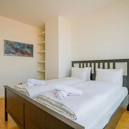 Appartement Luxury With Balcony In Downtown