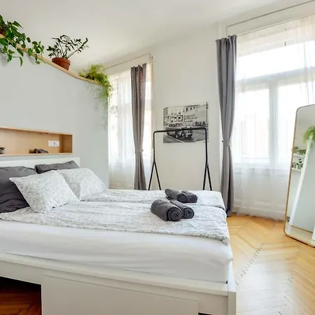Dohany Design * Budapest