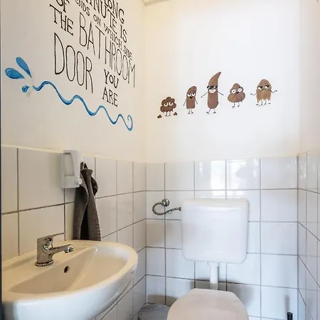 Hostel Island (adults Only)