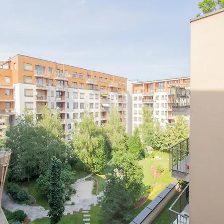 Corvin Modern Studio With Ac, Parking Apartament Budapesta
