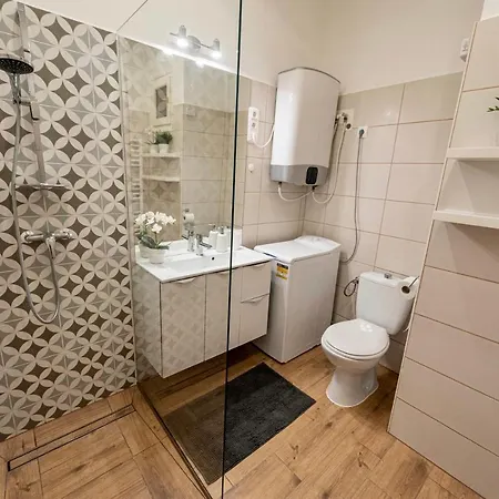 Raday Boutique Apartment *