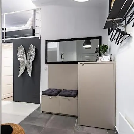 Industrial By Danube, Margaret Island Apartment