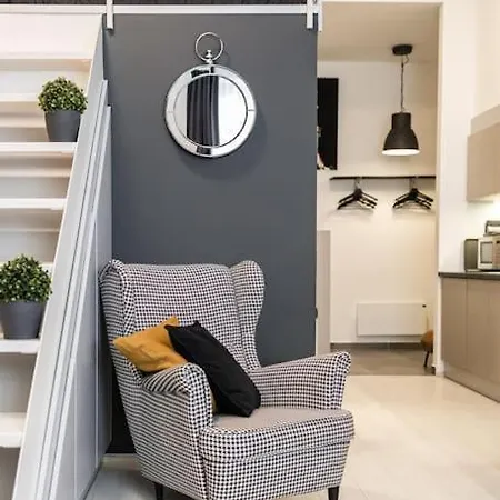 Apartment Industrial By Danube, Margaret Island *