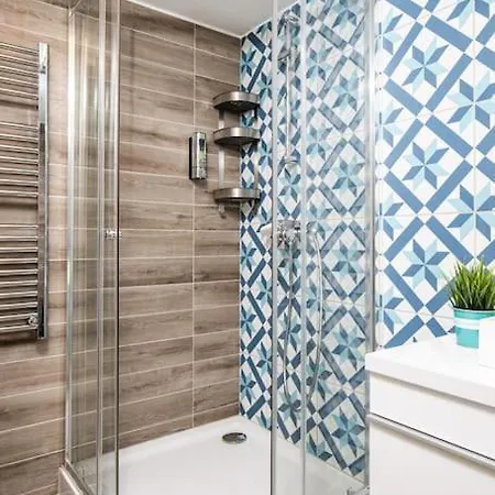 Industrial By Danube, Margaret Island Apartment