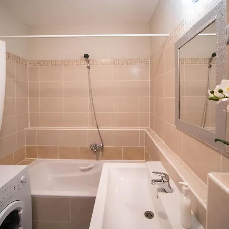 דירה Central Passage For 2, Balcony, Wifi, Ac, Tv בודפשט