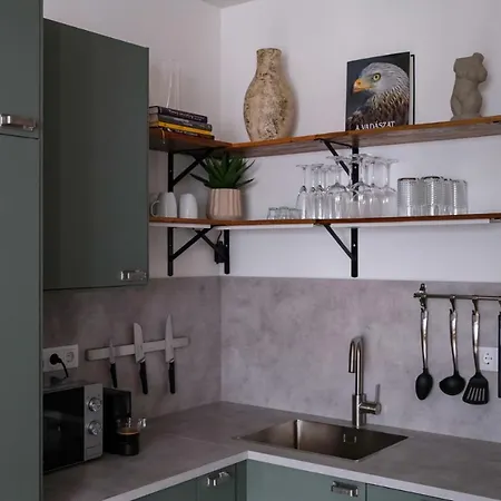 Apartamento Cityscape ~ Ac/indoor Parking/balcony