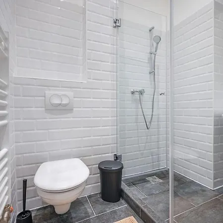 Dual 2br Comfort Escape With 2 Bathroom By Nw Budapest