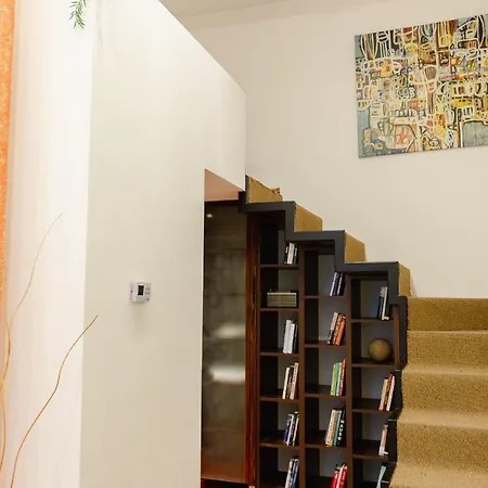 Cosy Nest Close To Blaha Sqr