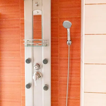 Apartment Cosy Nest Close To Blaha Sqr