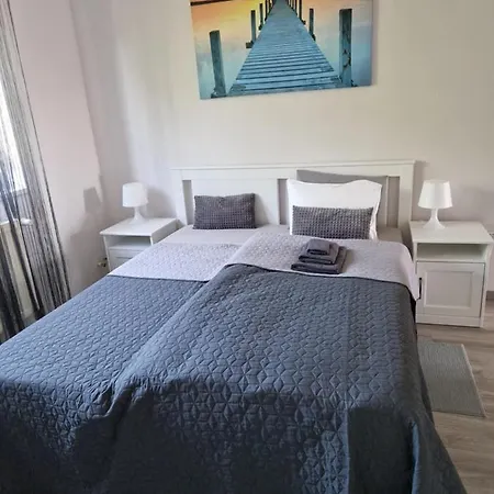Apartment White House