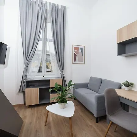 Apartment Cityscape Budget Kerepesi *