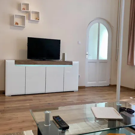 Sweet Balihome Apartment