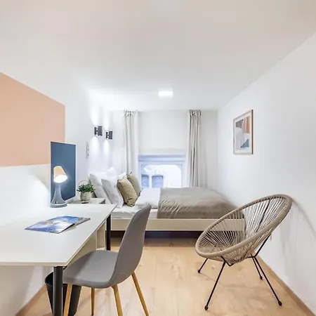 Cityscape Budget Doubledecker B Apartament *