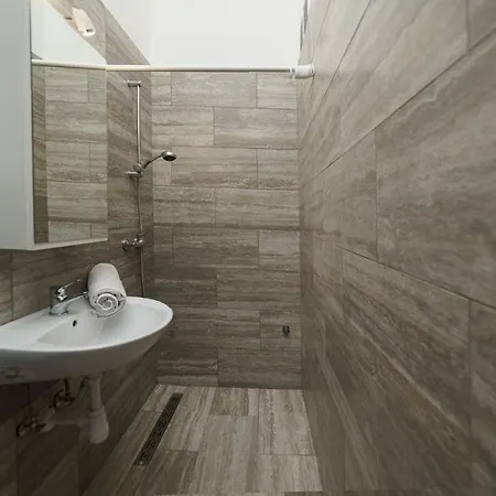 Apartment Cityscape Budget Danube