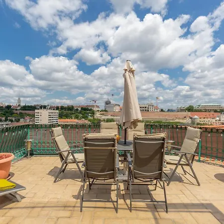 Penthouse With Free Parking And Free Bikes, Wellness 8 Min Walk Apartament *