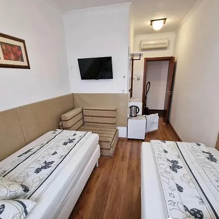 Tang House 唐舍 Budapest