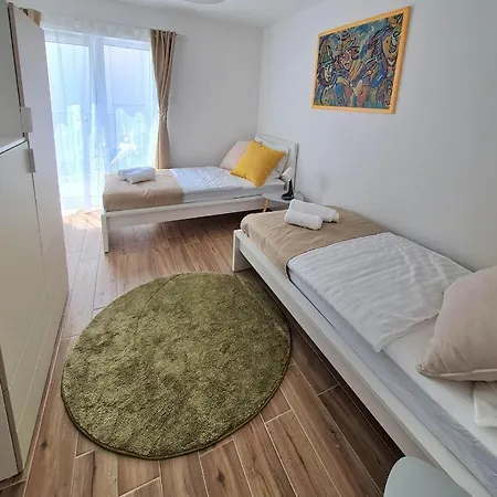 Szondi Corner Apartment *
