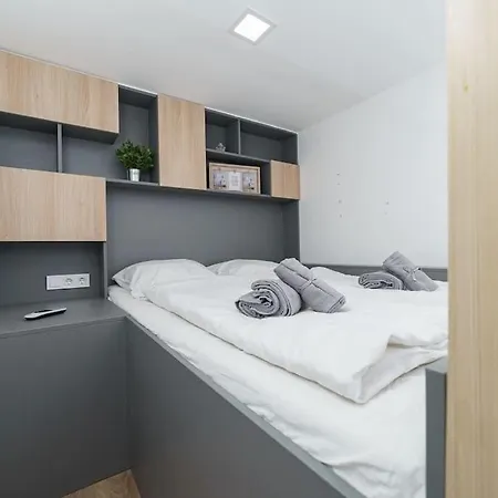 Cityscape Budget Kerepesi Apartment