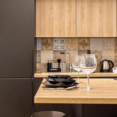 Alder Bridge Apartment