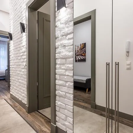 Apartment Alder Bridge Budapest