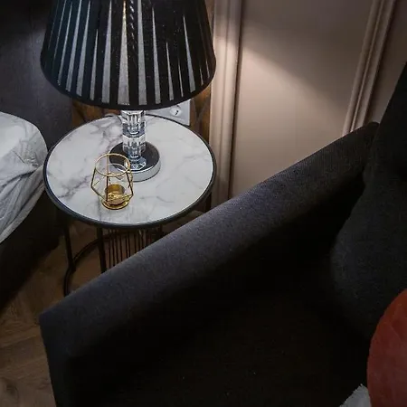 Apartment Stylish Quentin In The King Street