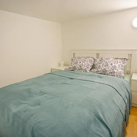 Boutique In Akacfa Street Apartment